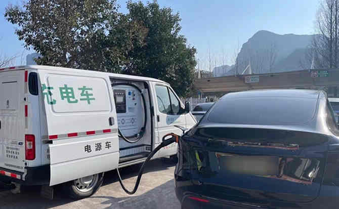 鄂温克族自治旗汽车搭电