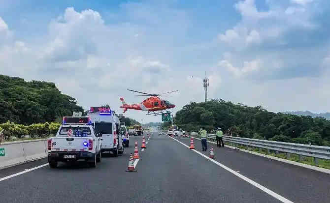 鄂温克族自治旗高速公路汽车救援案例